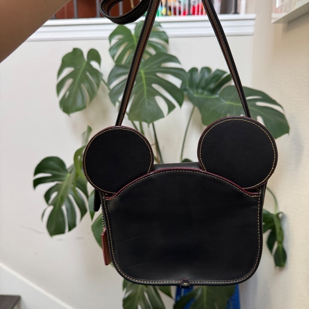 Coach x Disney Black Leather Patricia Saddle Bag Crossbody Mickey Ears - Picture 2 of 11